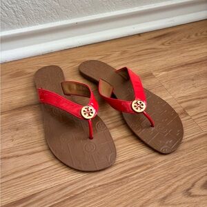 Tory Burch Thora Patent Calf Sandal in Watermelon